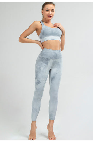 Women's Yoga Tee and Leggings